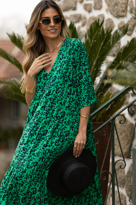 Vestido comprido com folhos