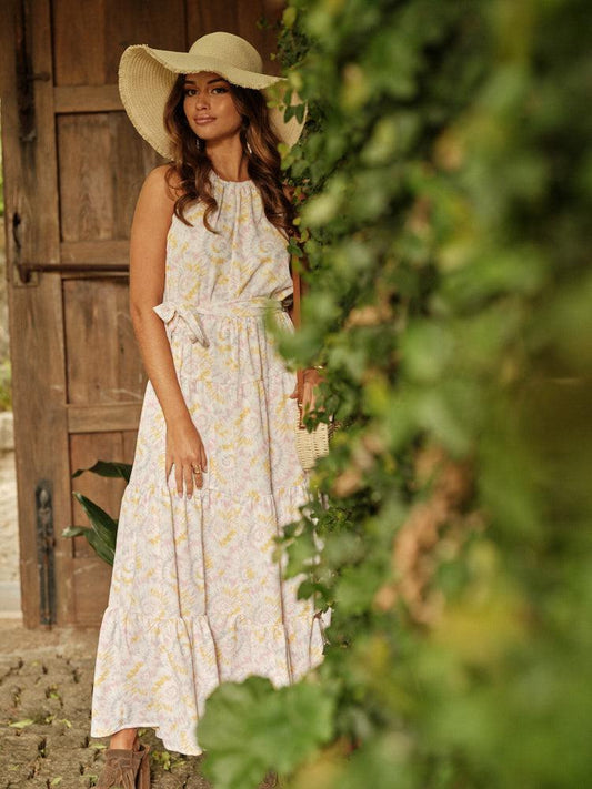 Vestido comprido com cinto