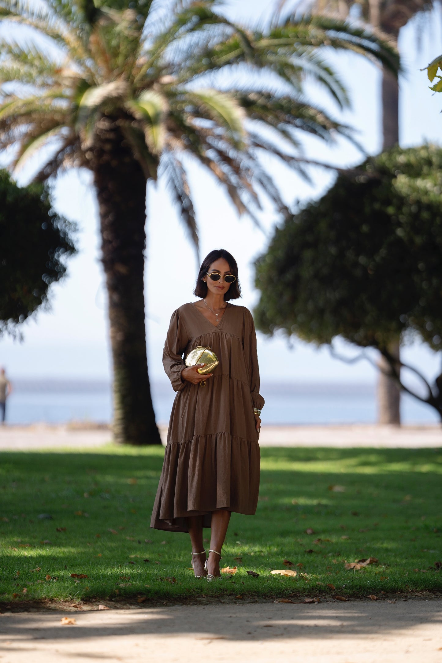 Vestido comprido castanho