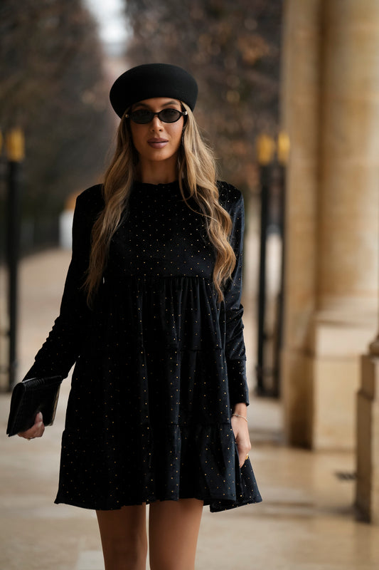 Vestido curto em veludo preto