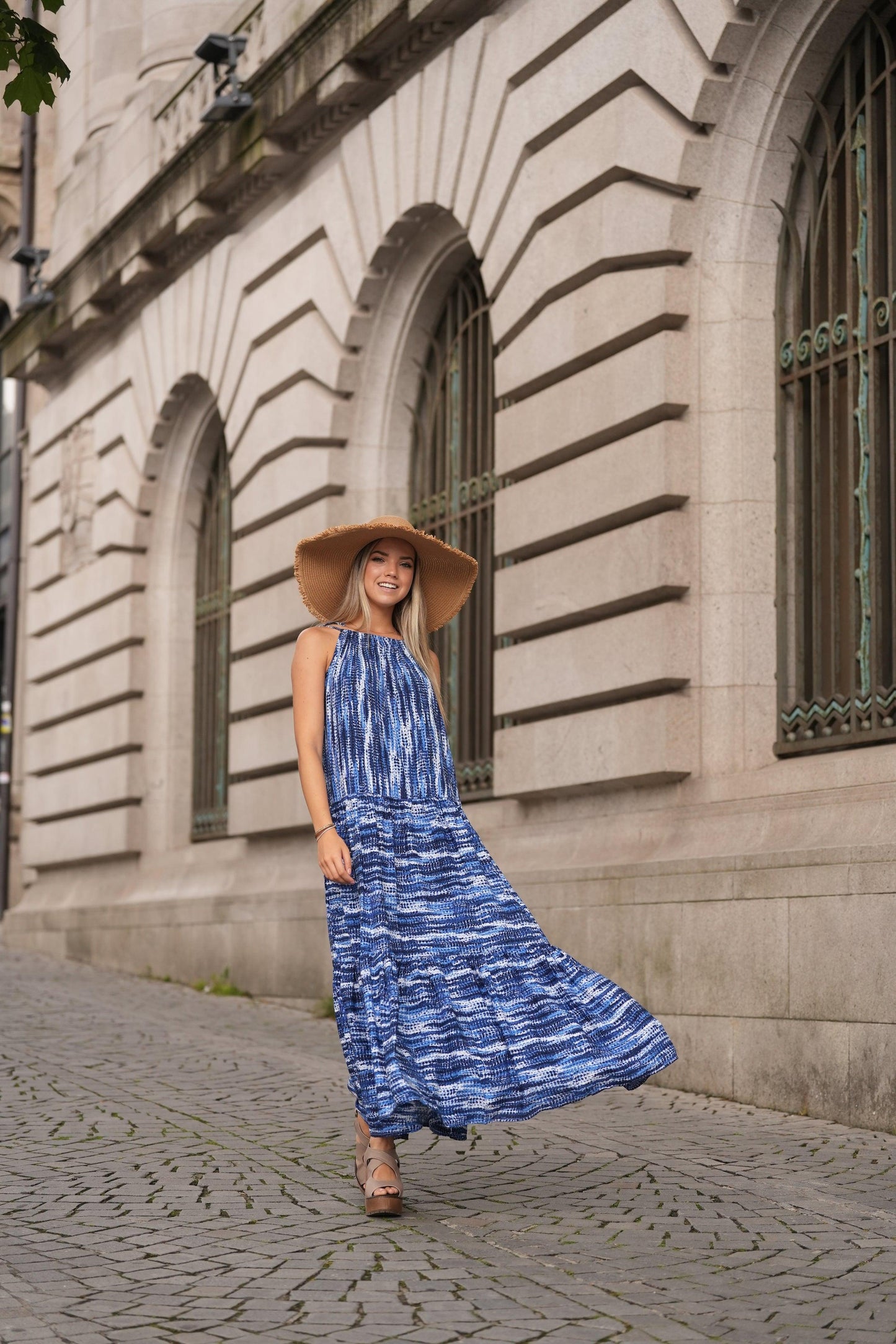 Robe longue avec bretelles