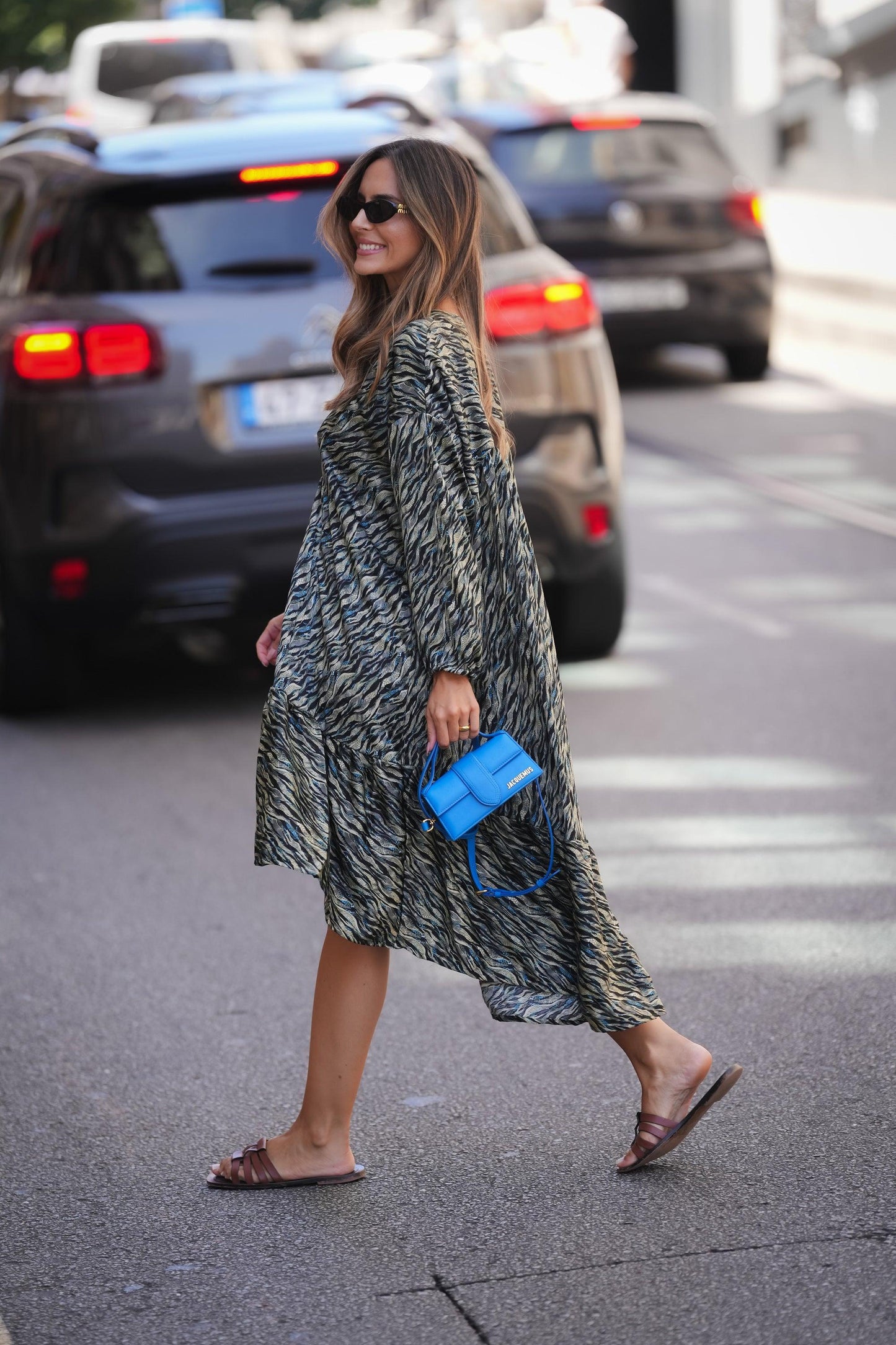 vestido largo asimétrico