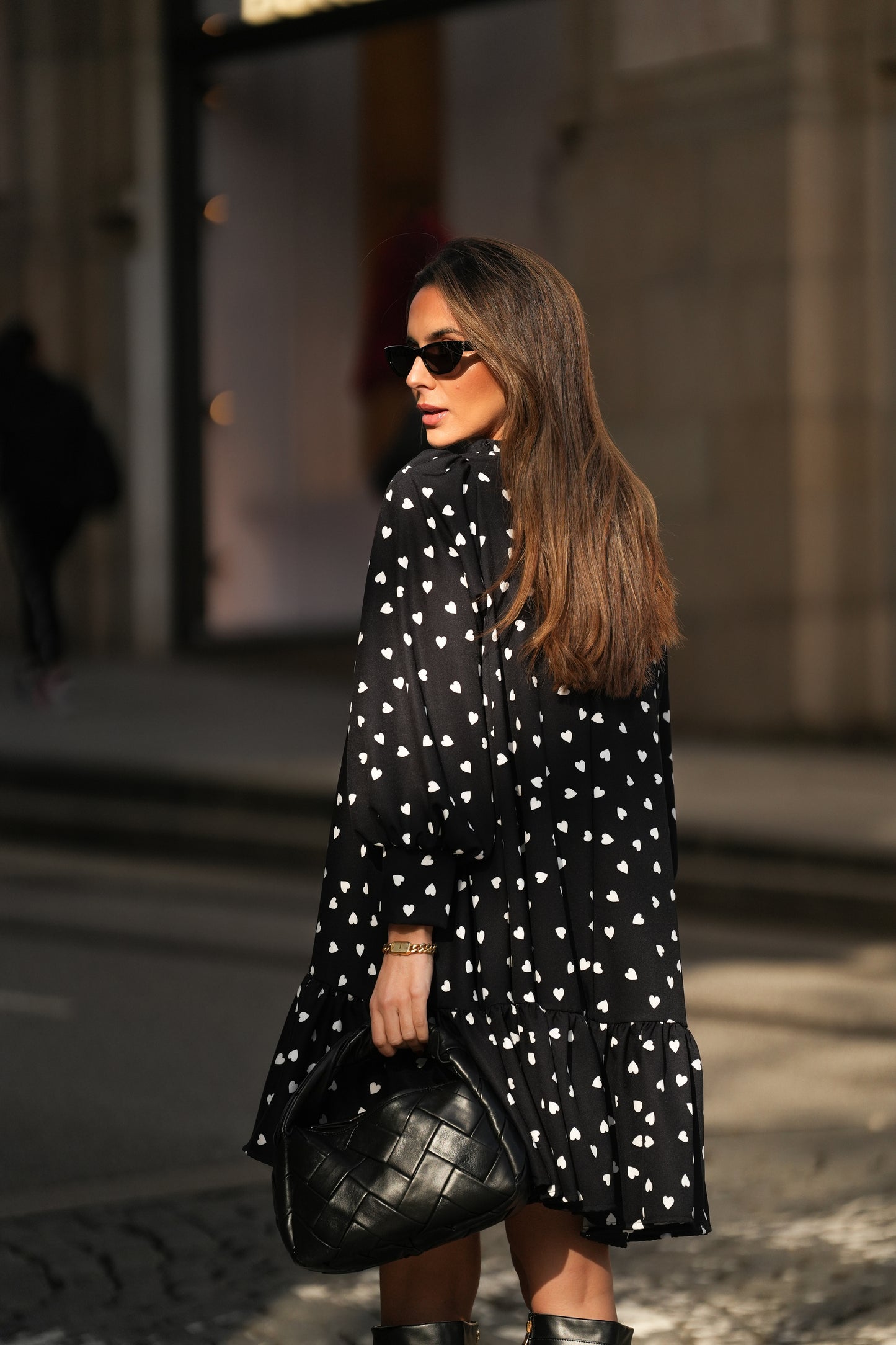 Vestido corto con volante