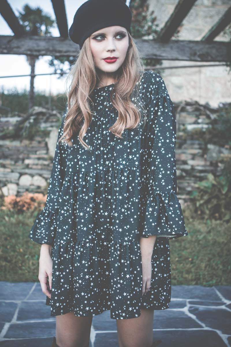 <transcy>Blusa con estampado de estrellas</transcy>