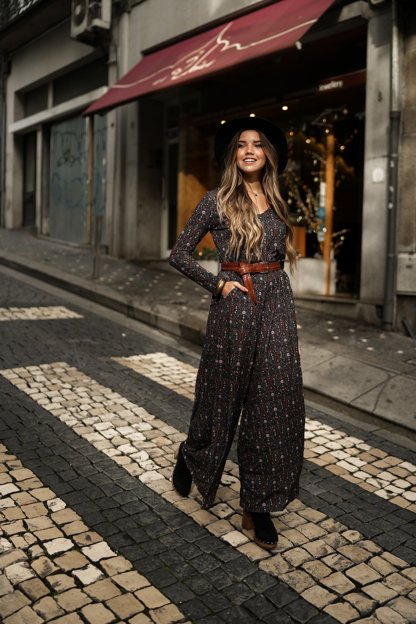 Long jumpsuit with heart print