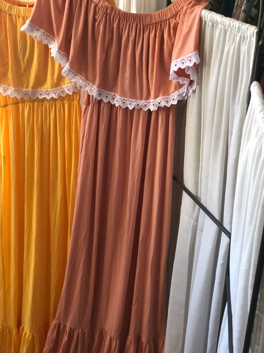 Dress with lace