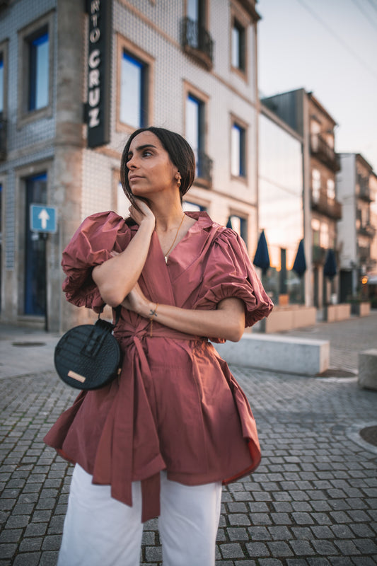 <transcy>Abrigo con cinturón</transcy>