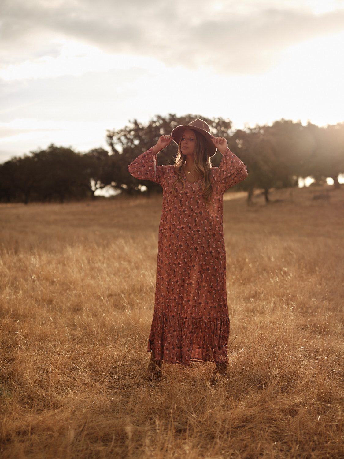Long dress in floral mesh