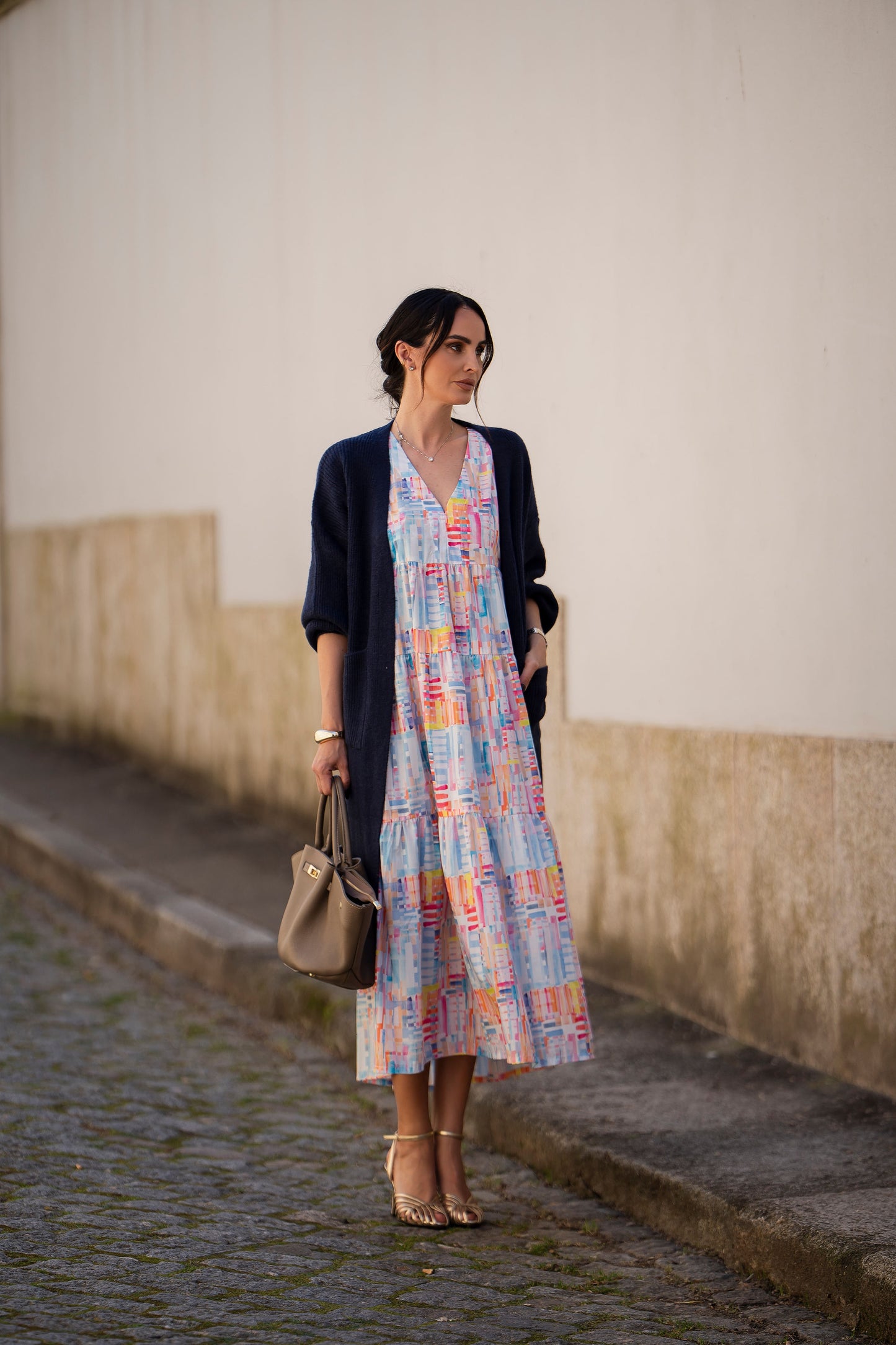 Vestido comprido com folho