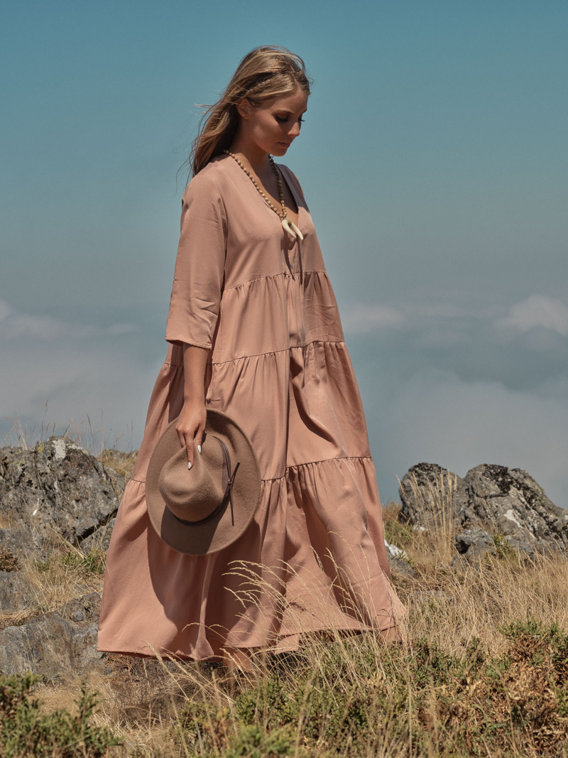 Long dress with frills