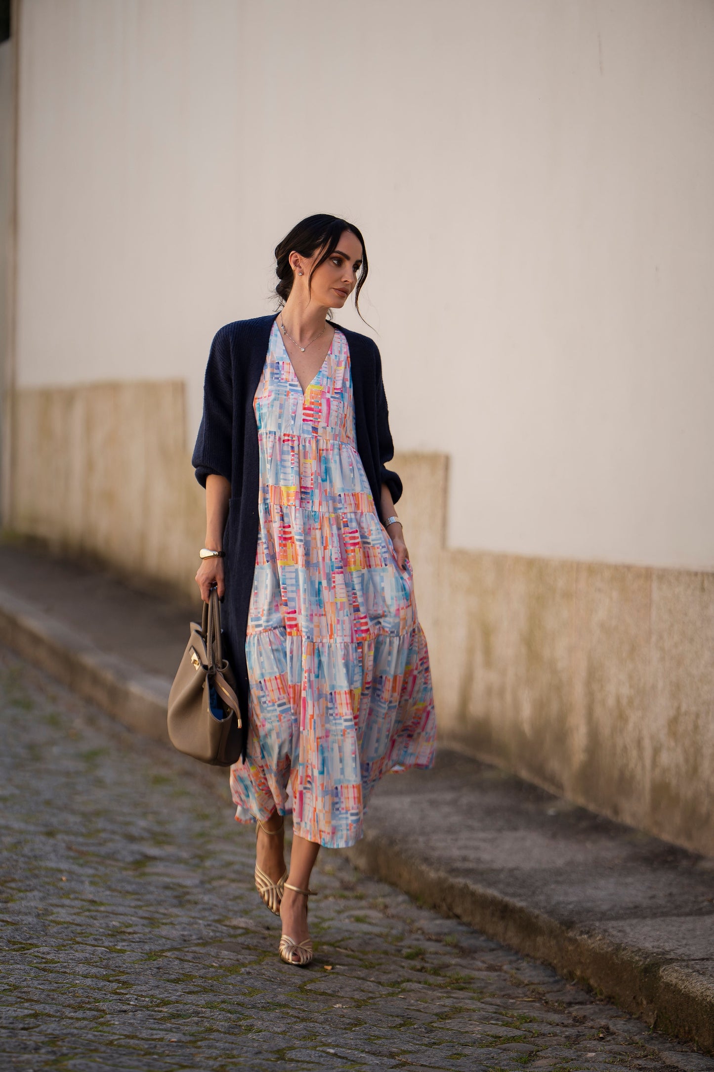 Vestido comprido com folho