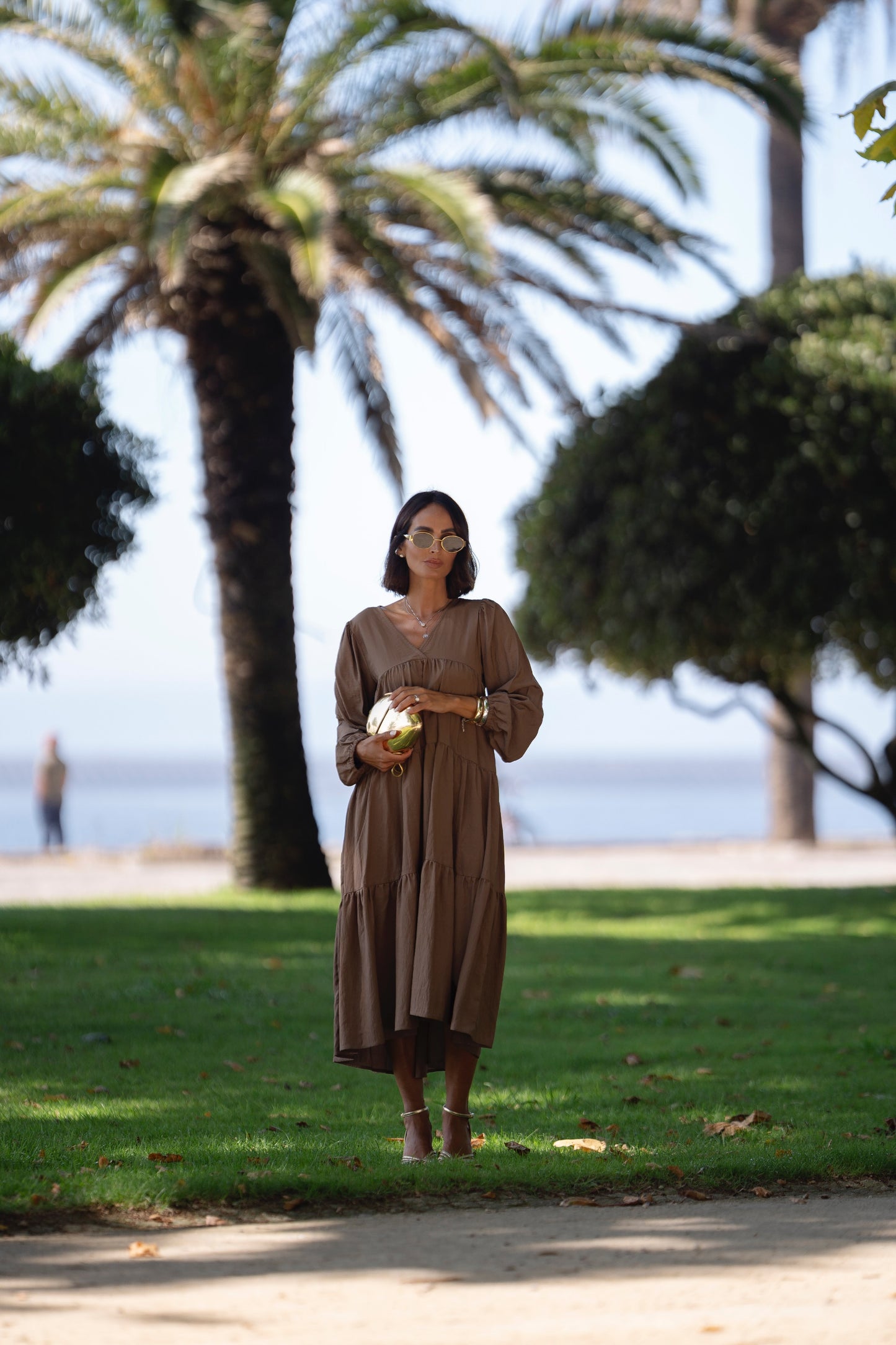 Vestido comprido castanho