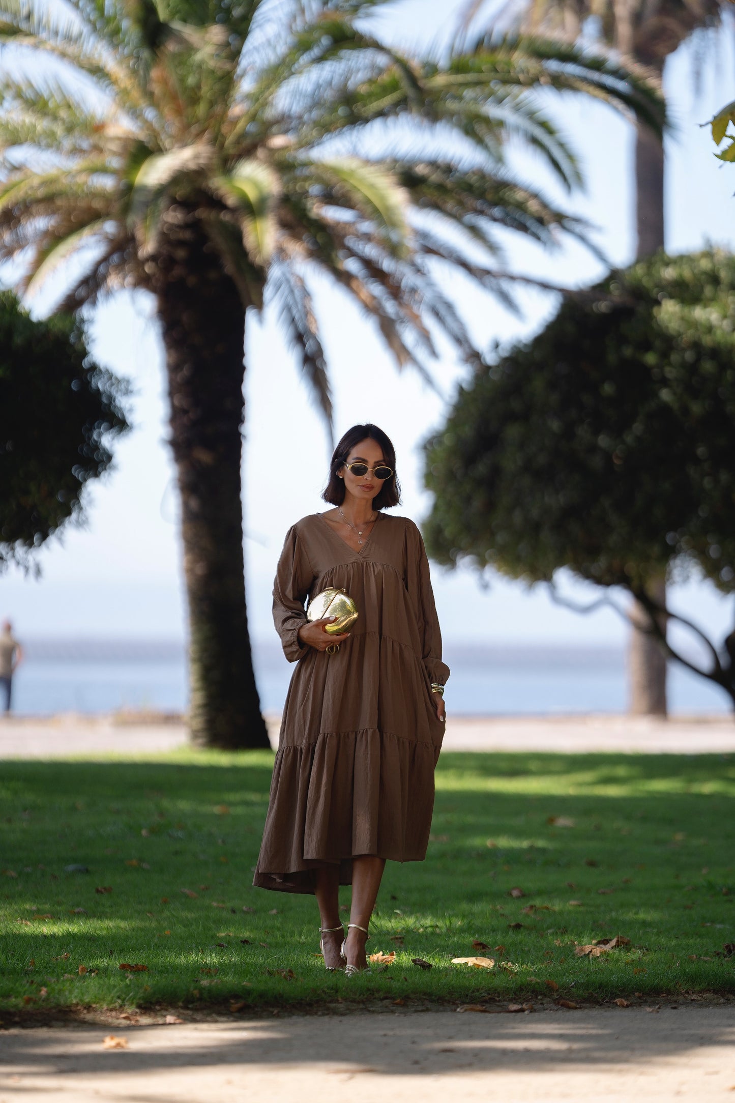 Vestido comprido castanho