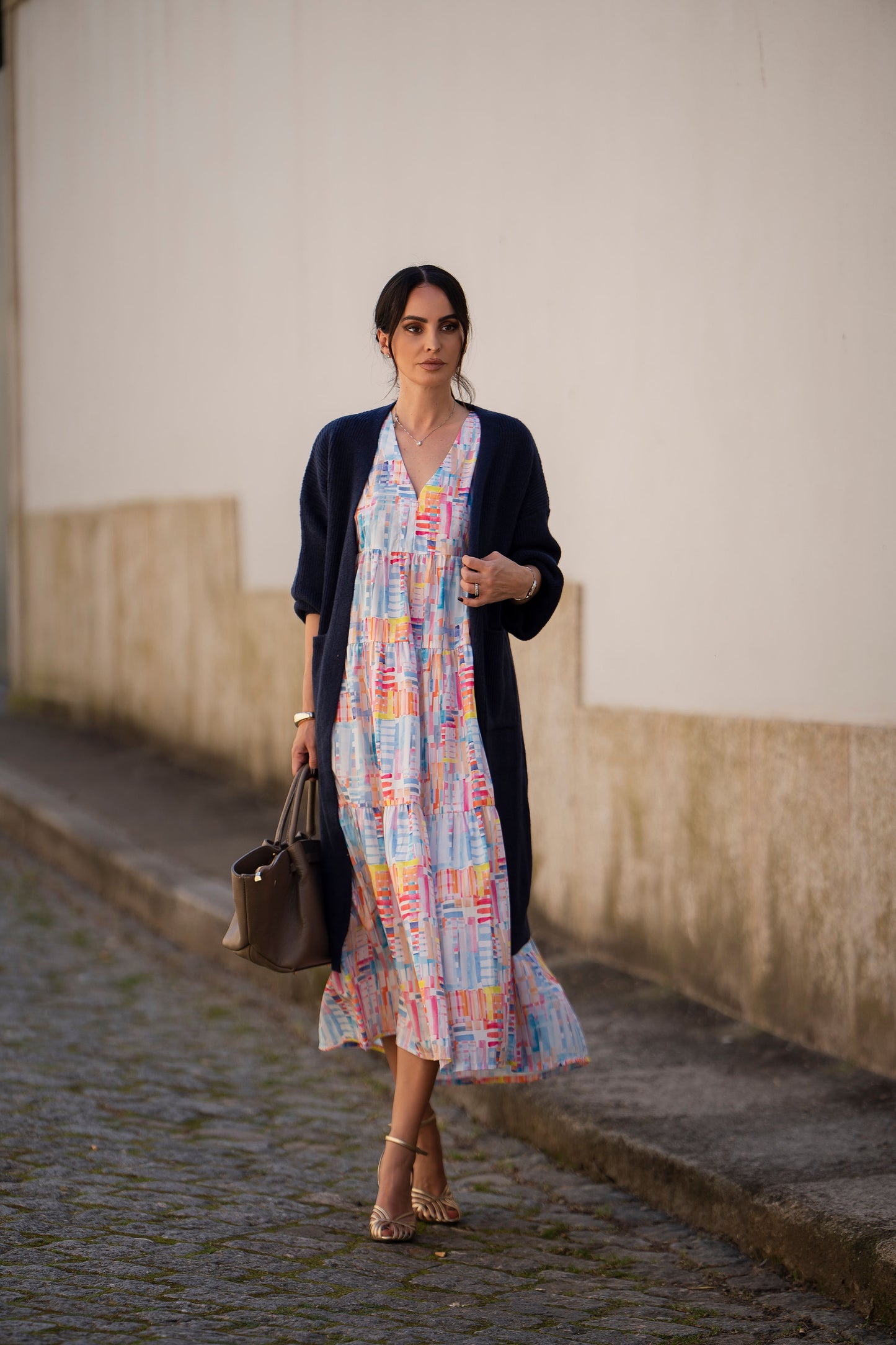 Vestido comprido com folho