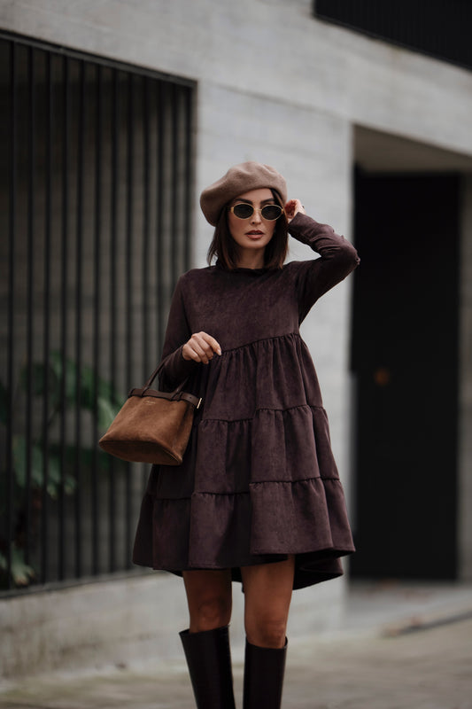 Short velvet dress