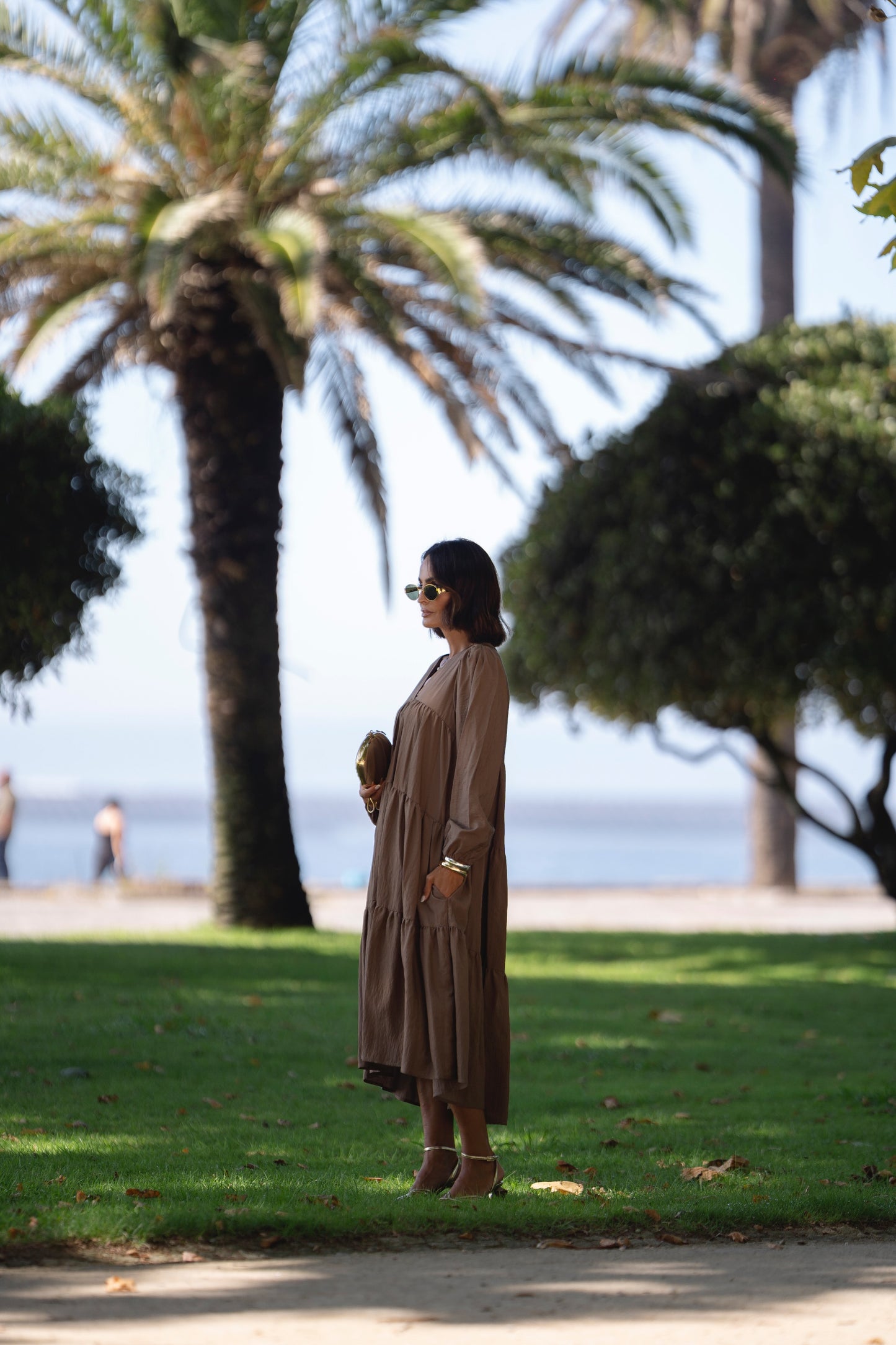 Vestido comprido castanho