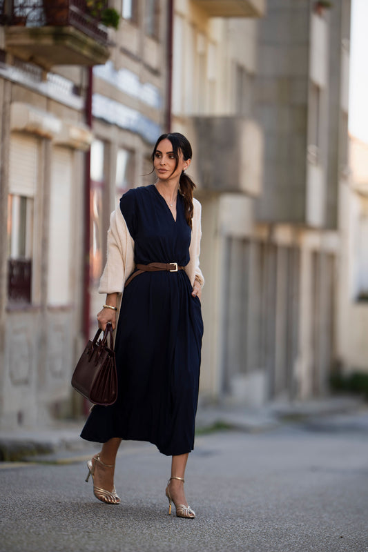 Vestido comprido azul marinho