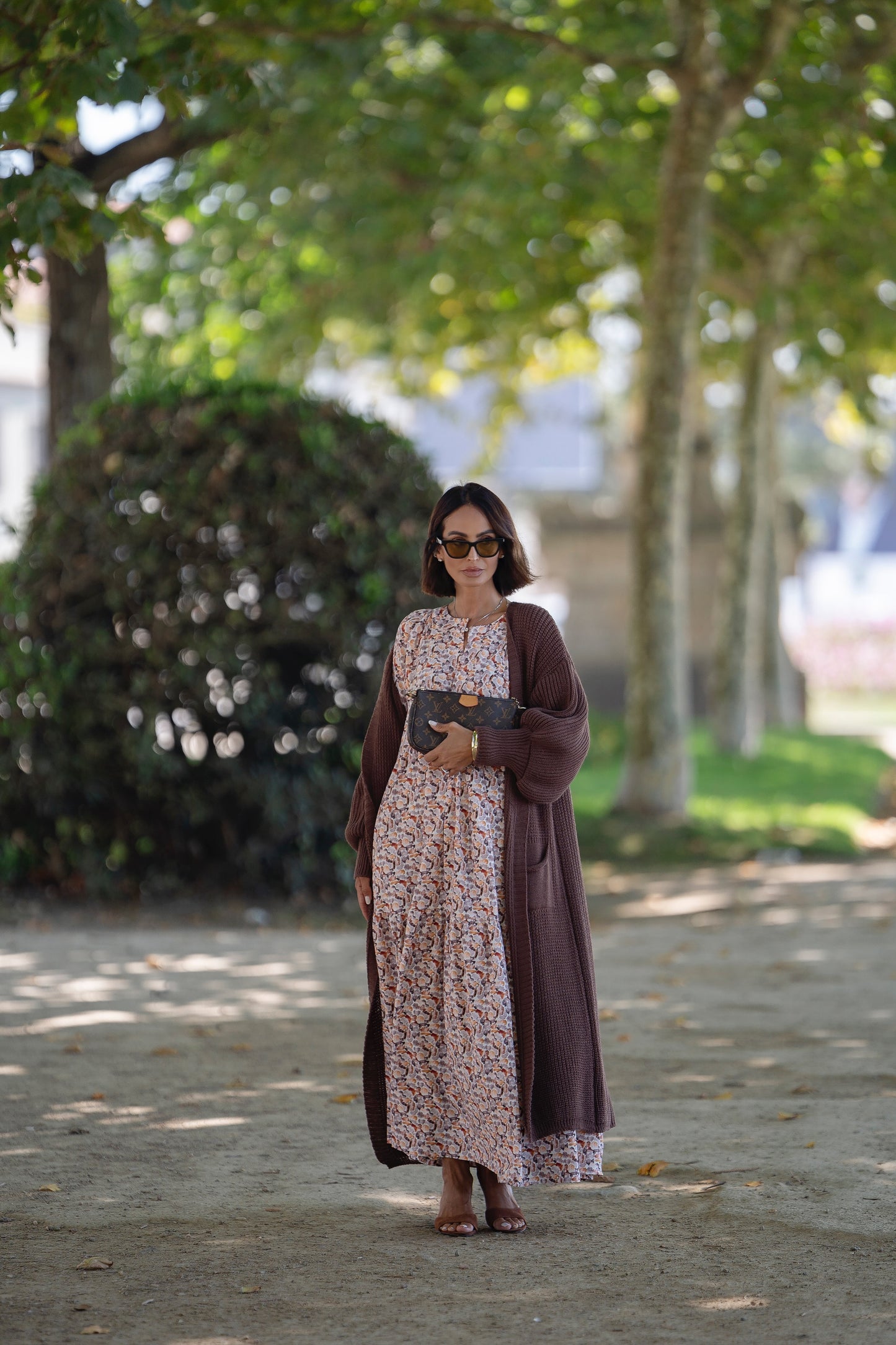 Vestido comprido com folho