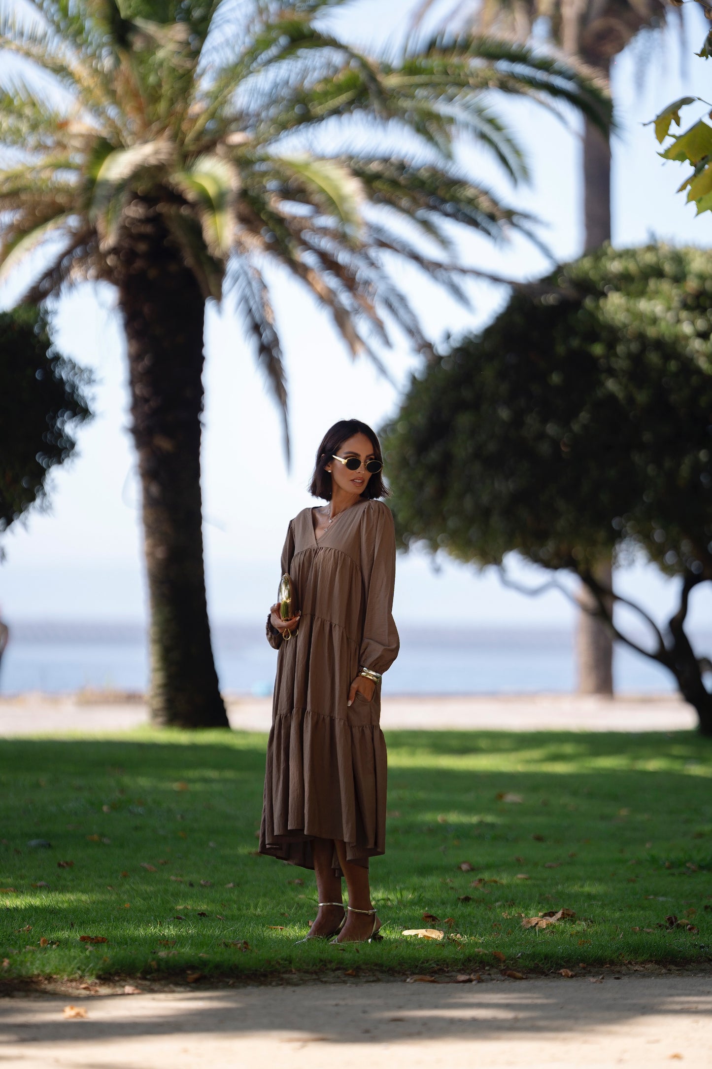 Vestido comprido castanho