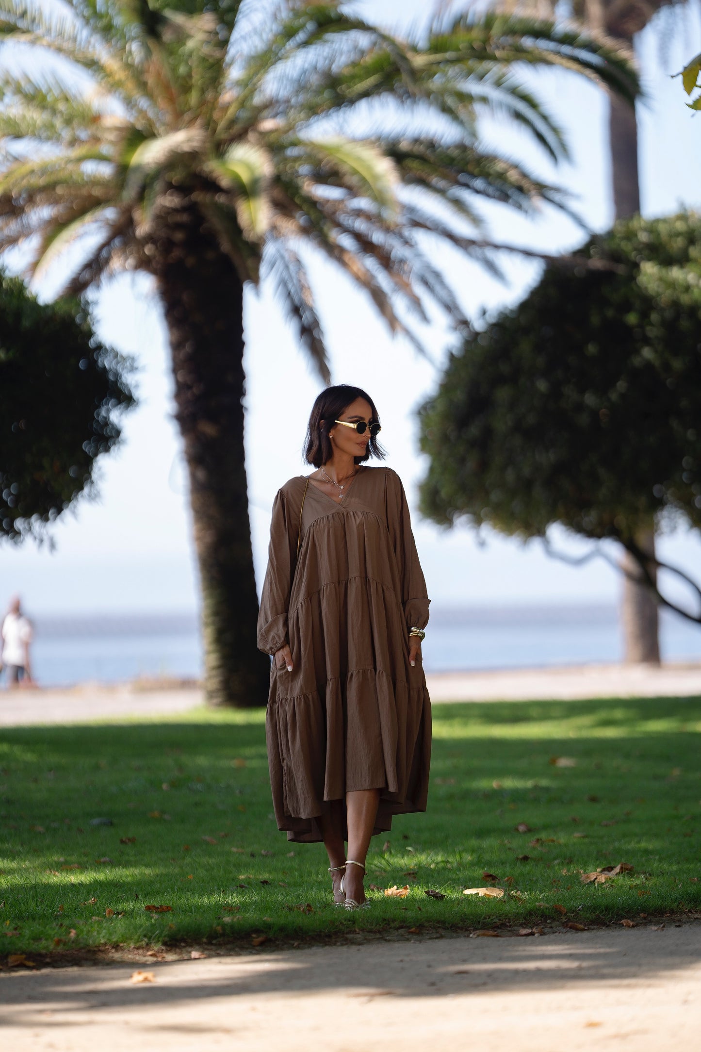 Vestido comprido castanho