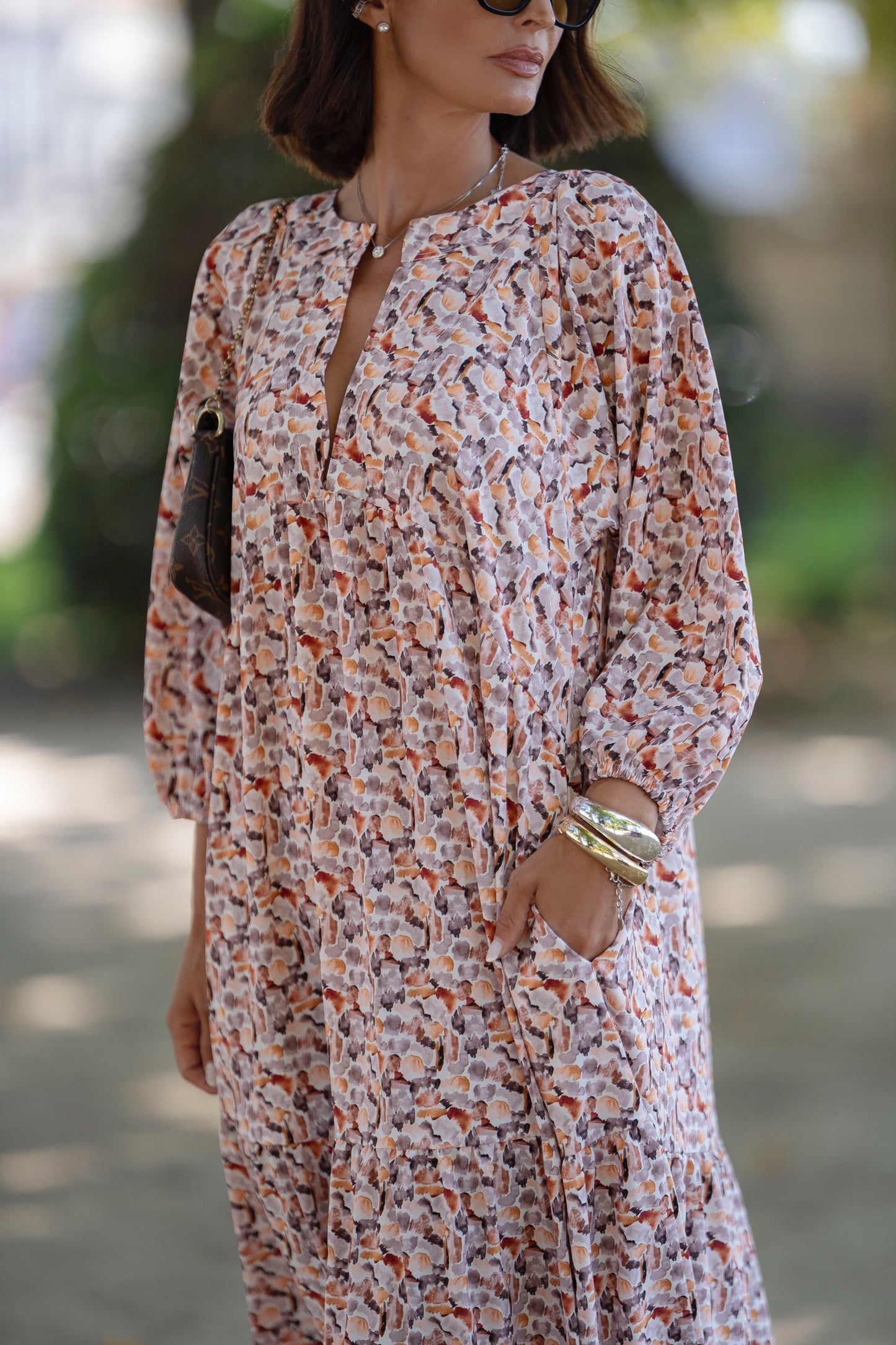 Vestido comprido com folho