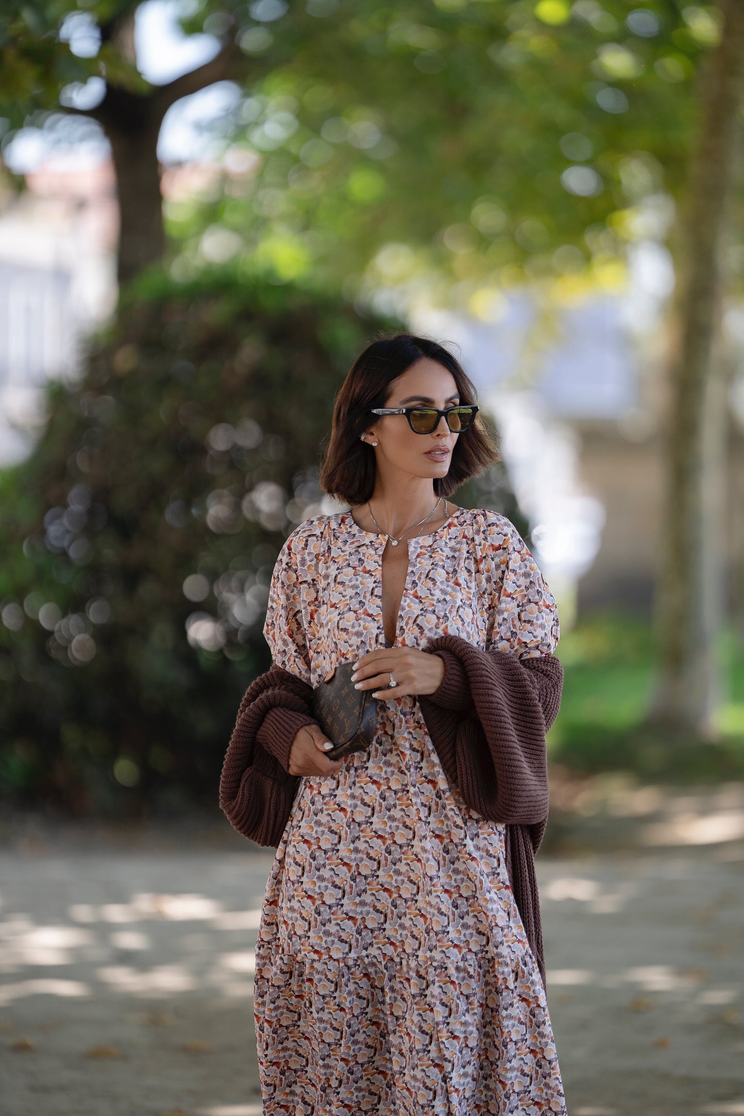 Abrigo largo de punto marrón