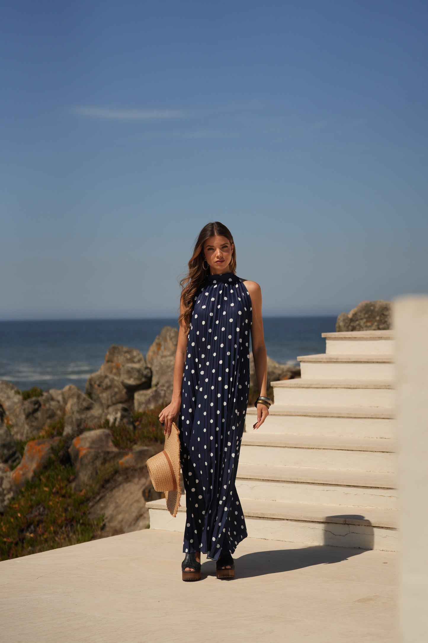 Vestido plissado estampado bolas