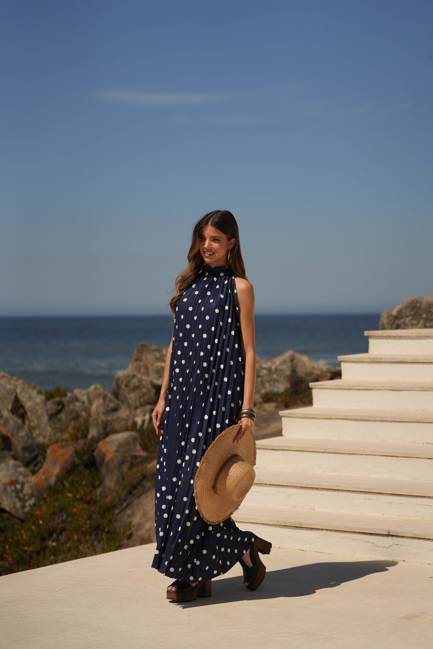 Vestido plissado estampado bolas