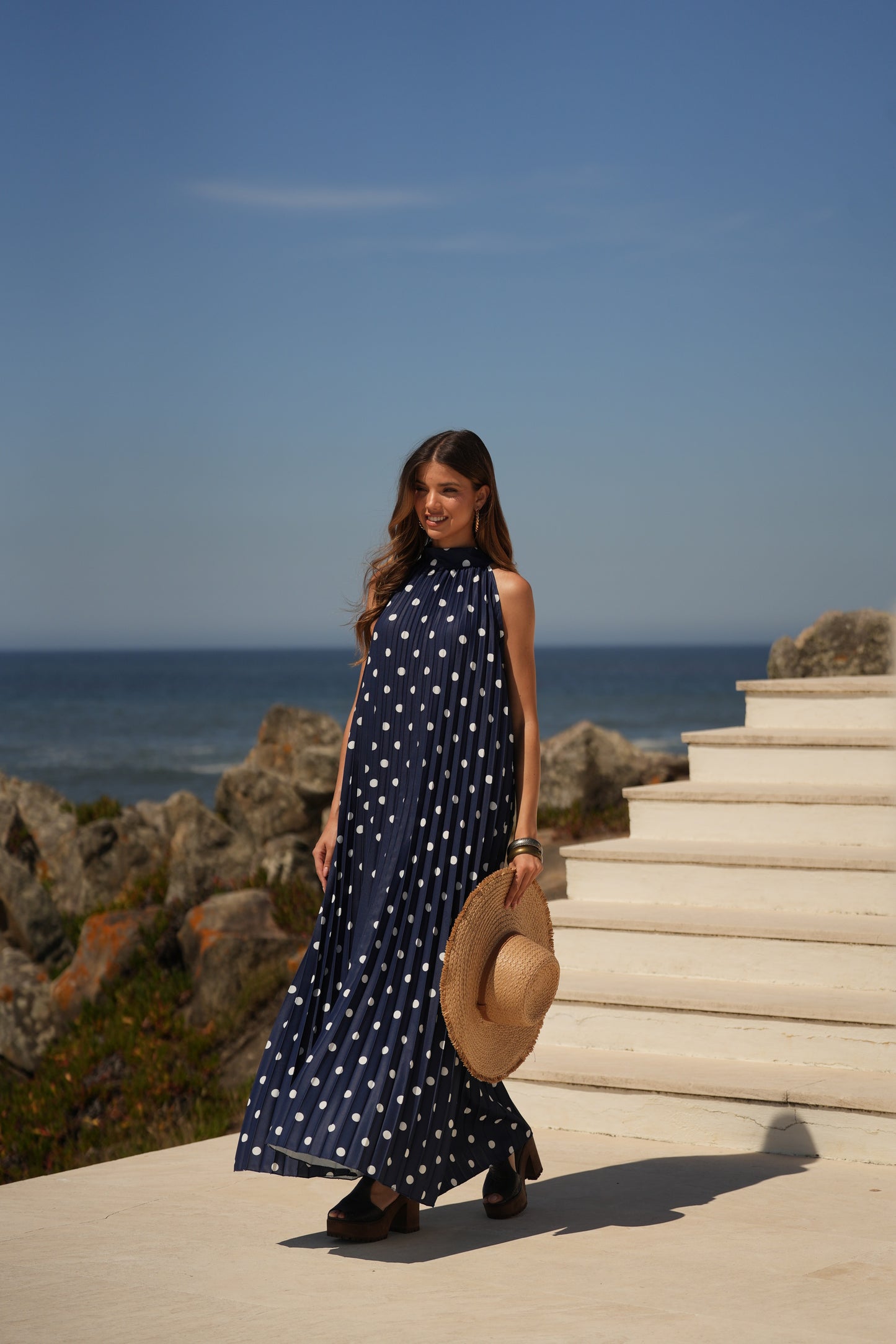 Vestido plissado estampado bolas
