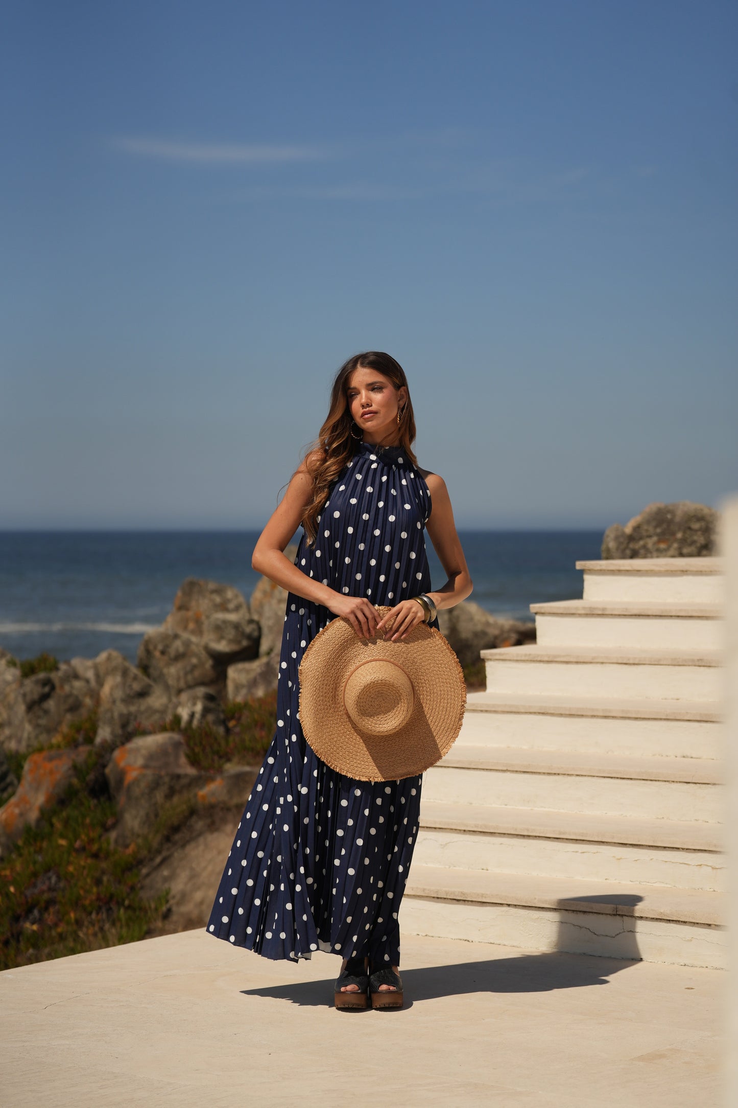 Vestido plissado estampado bolas