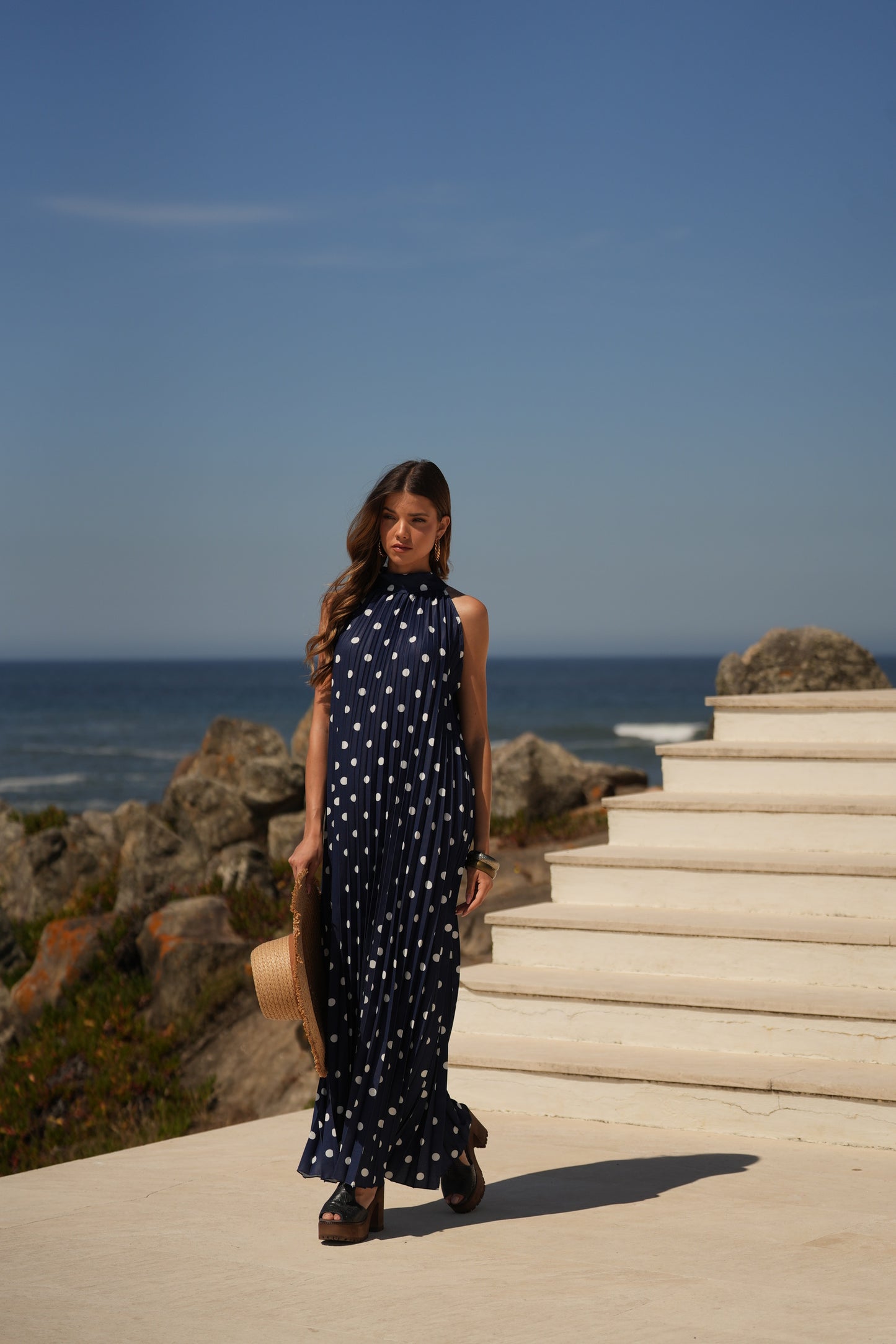 Vestido plissado estampado bolas