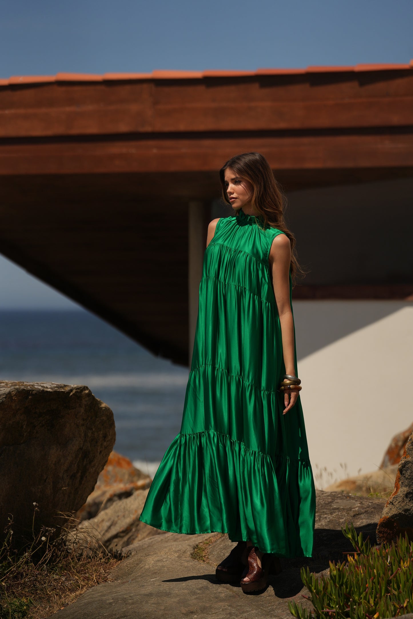 Vestido comprido em seda verde