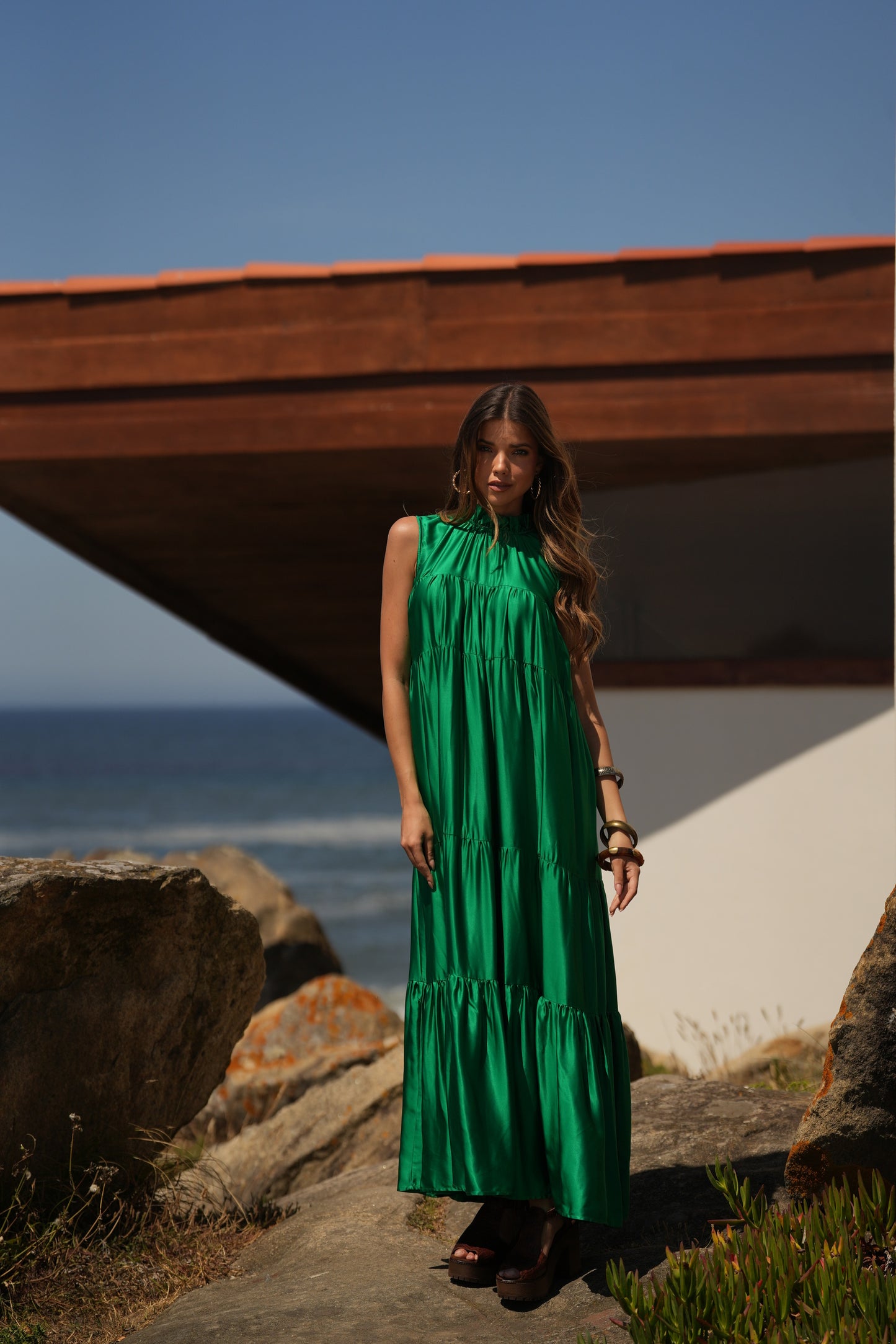 Vestido comprido em seda verde