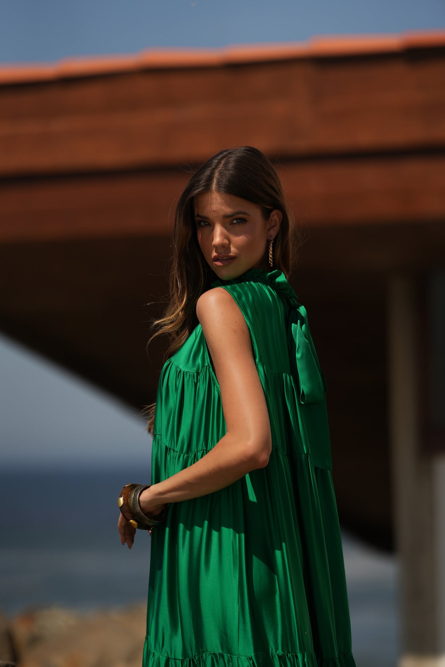 Vestido comprido em seda verde