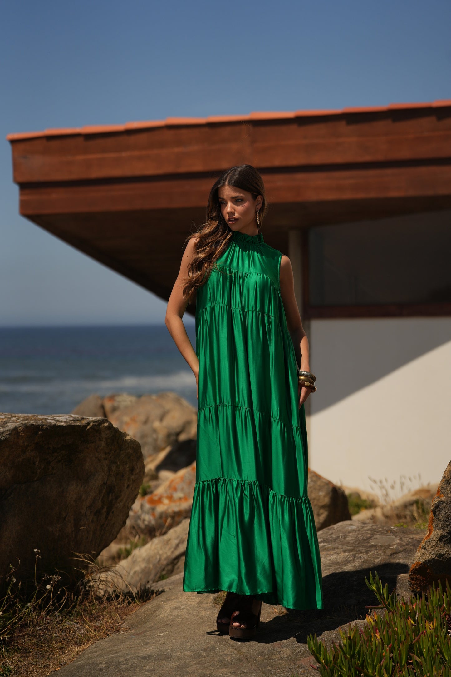 Vestido comprido em seda verde
