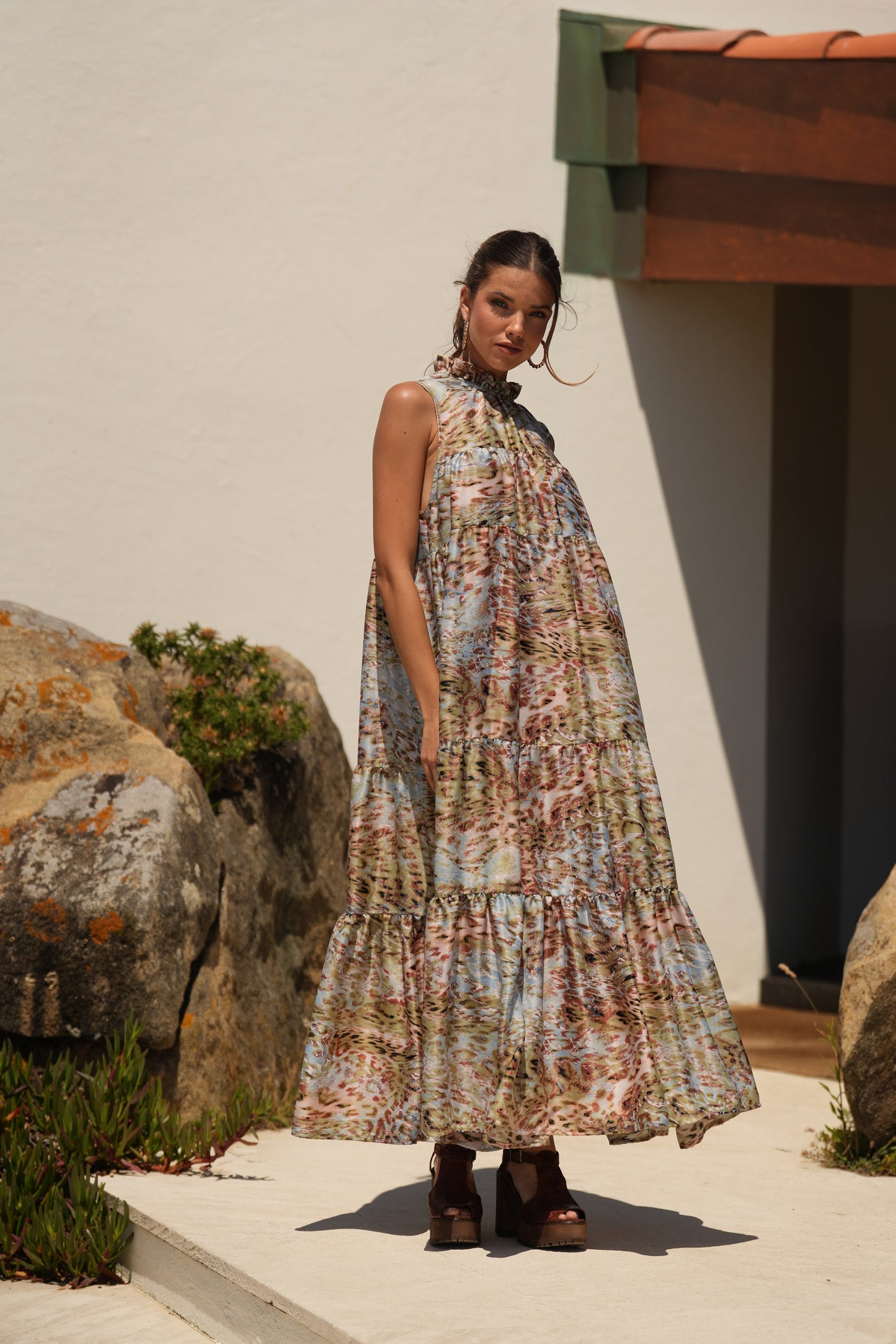 Vestido comprido em seda estampada