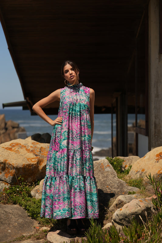 Vestido comprido em seda estampada