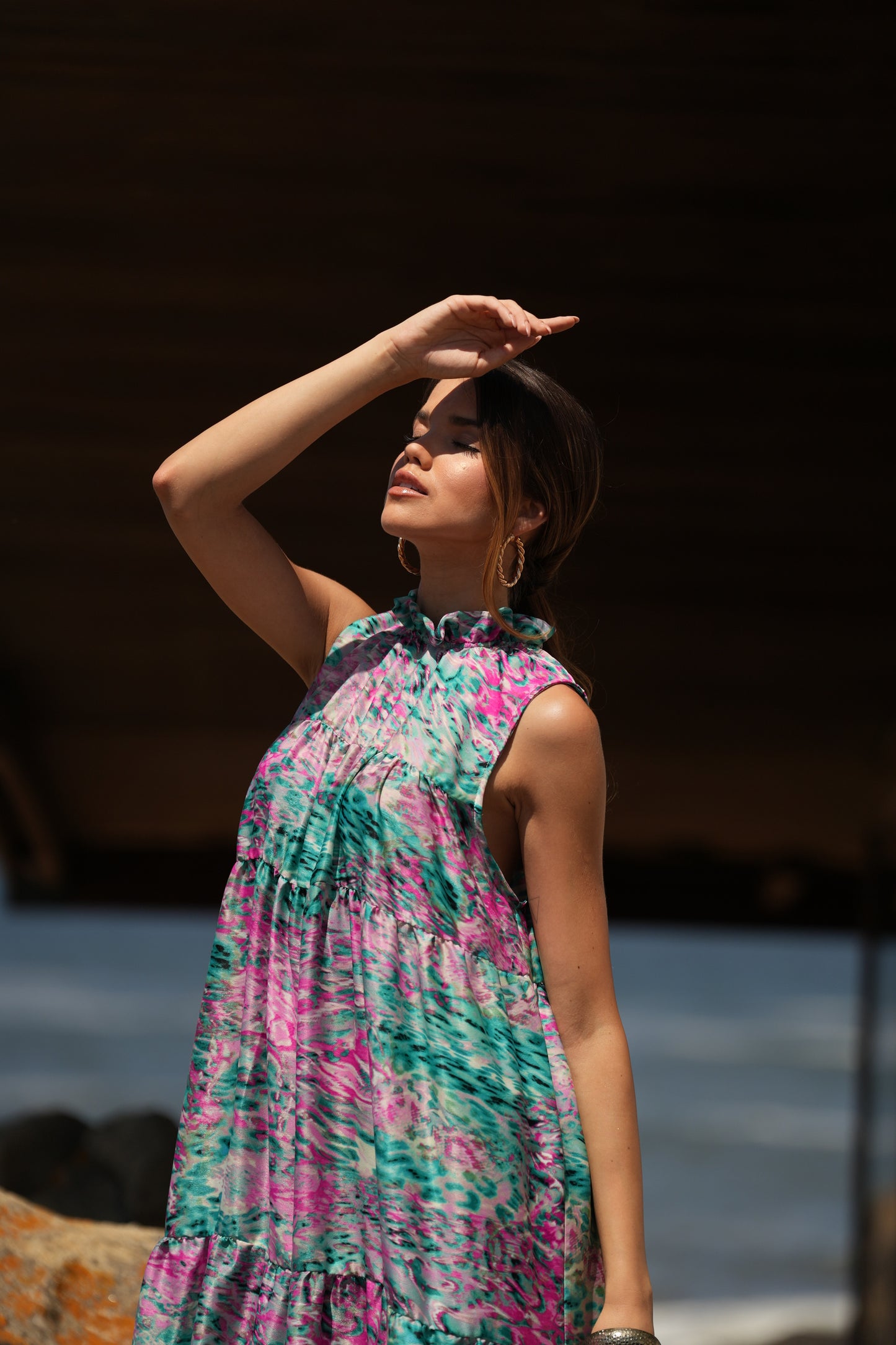 Vestido comprido em seda estampada