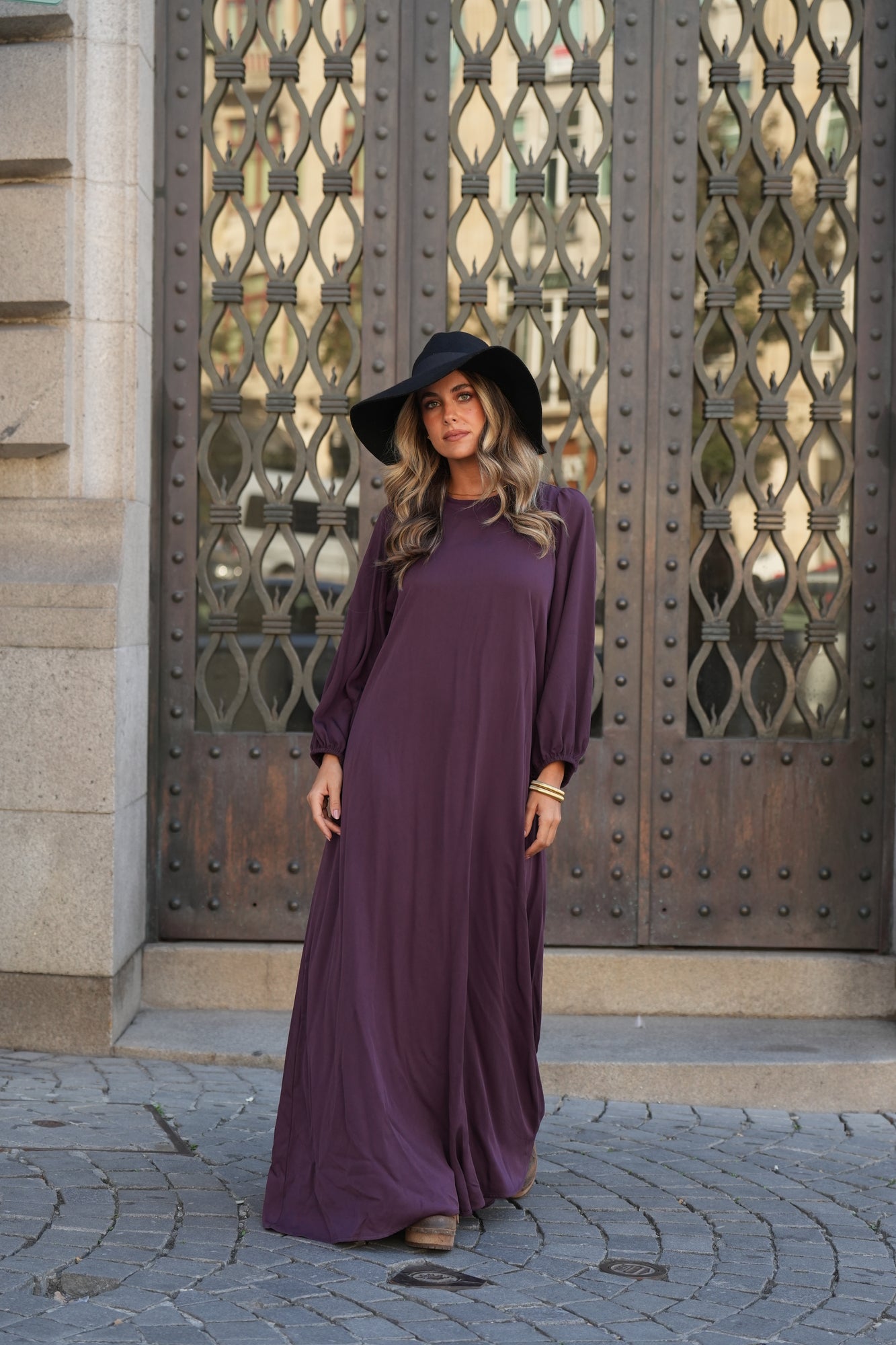 Vestido comprido em viscose bordeaux