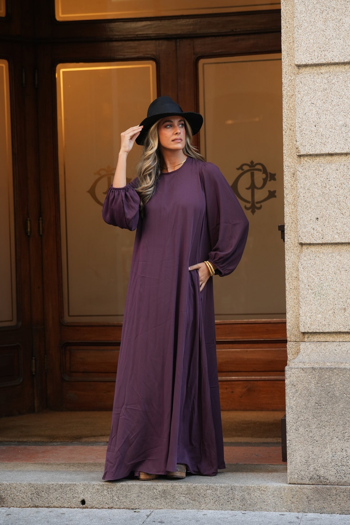 Vestido comprido em viscose bordeaux