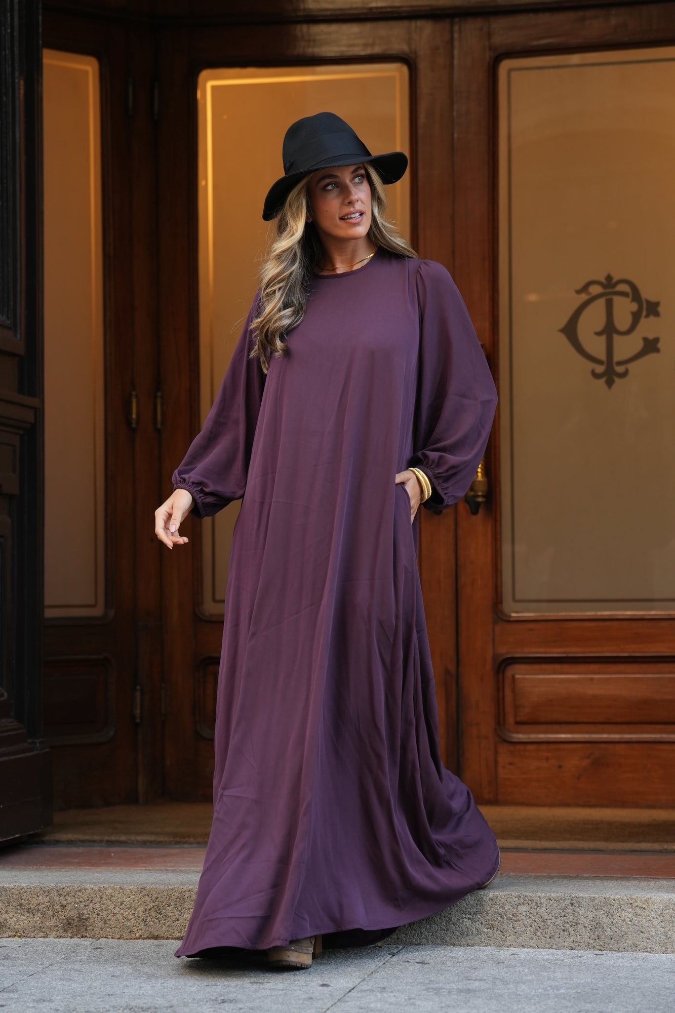 Vestido comprido em viscose bordeaux