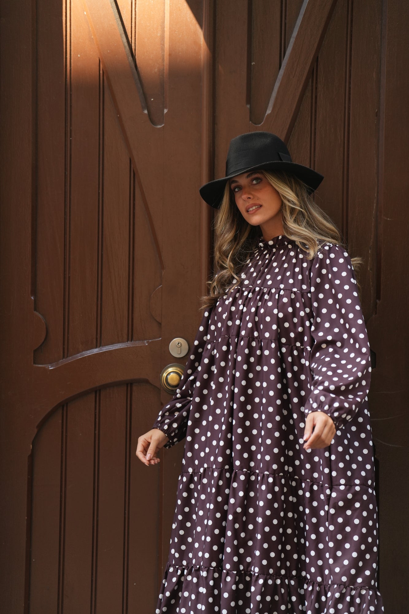 Vestido comprido com folhos