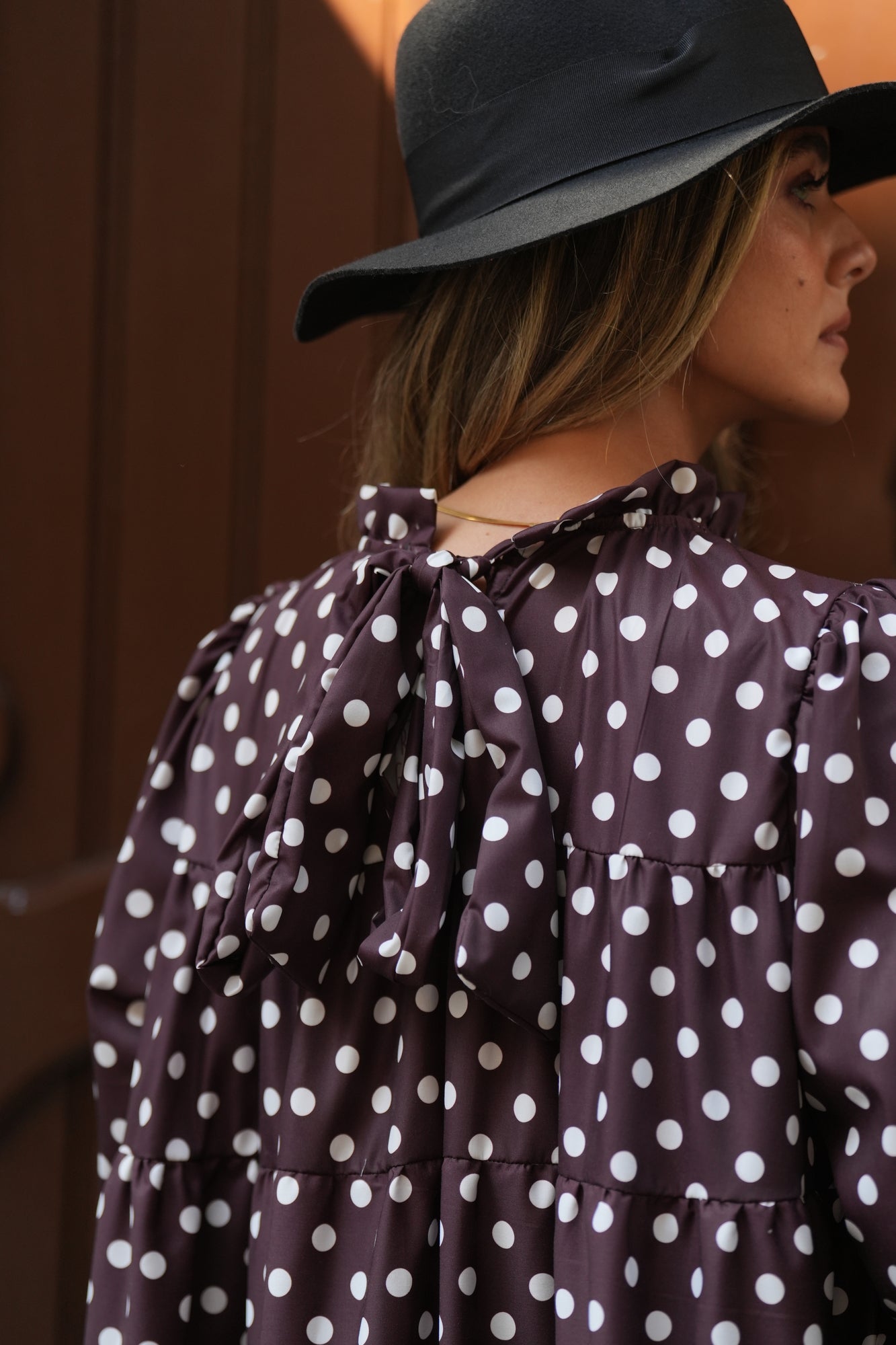 Vestido comprido com folhos