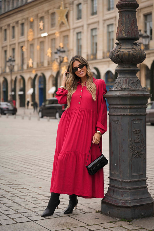 Vestido comprido com botões dourados