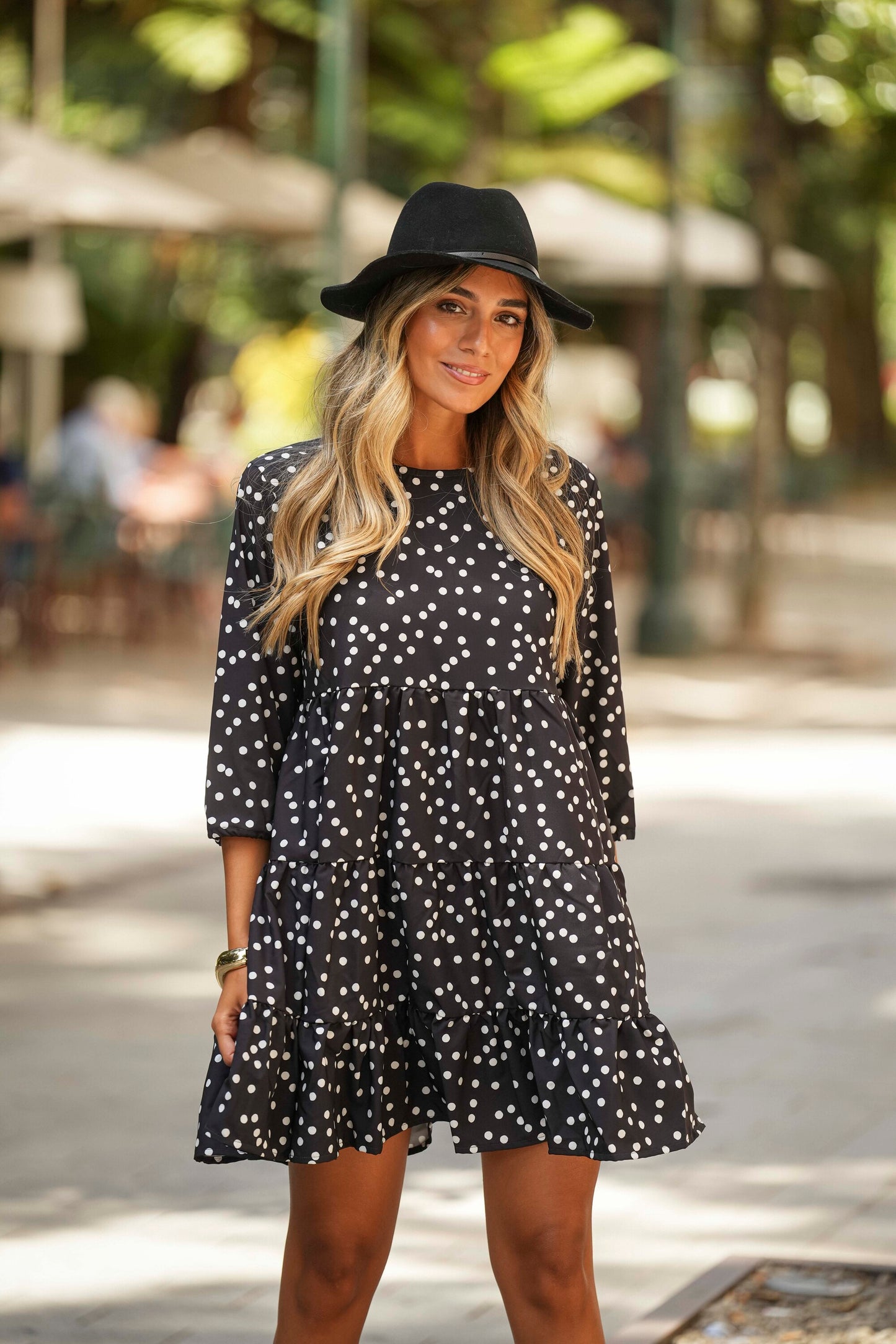 Short printed dress with polka dots