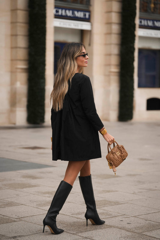 Vestido curto preto
