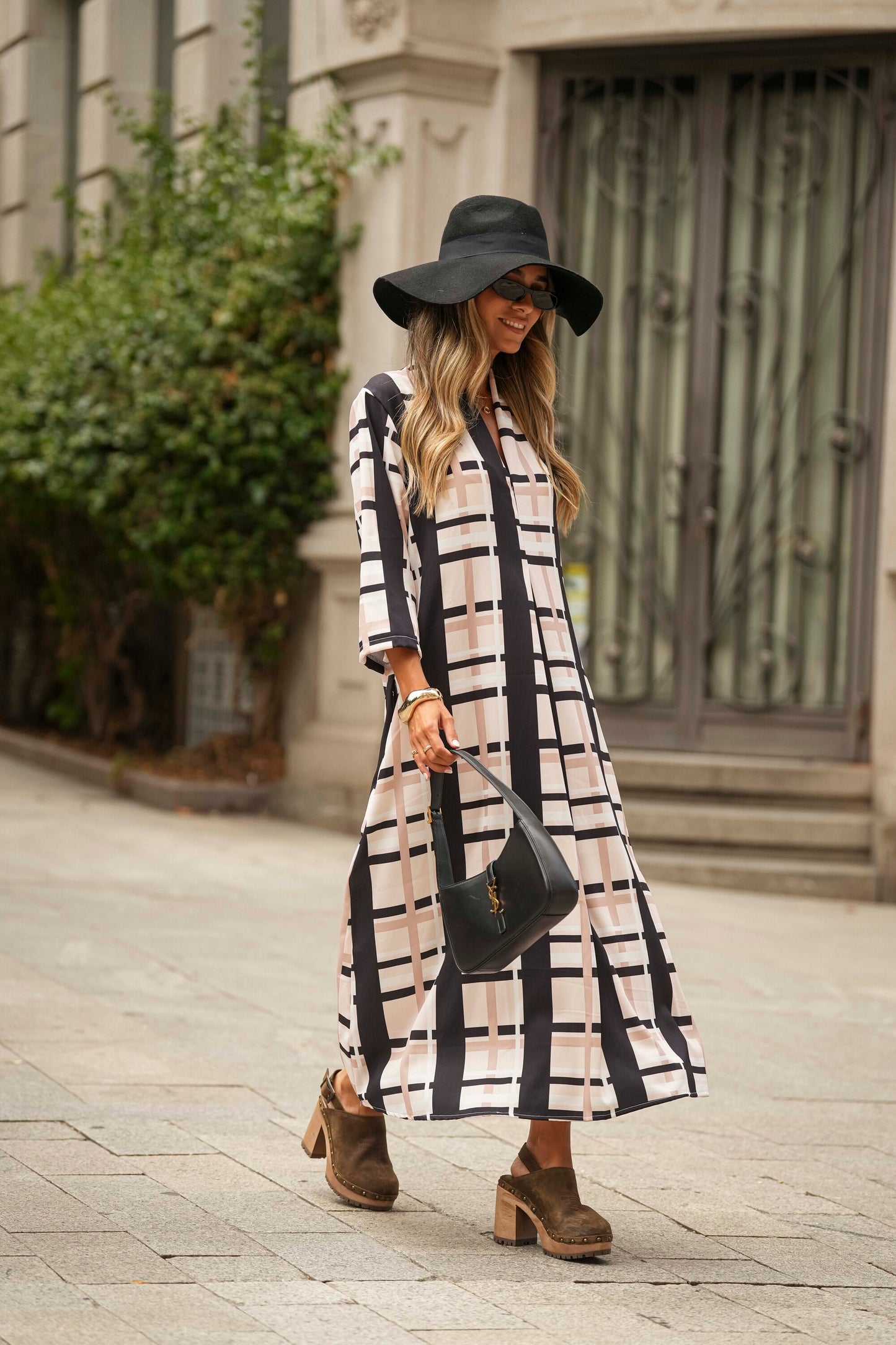 Long dress in printed knit