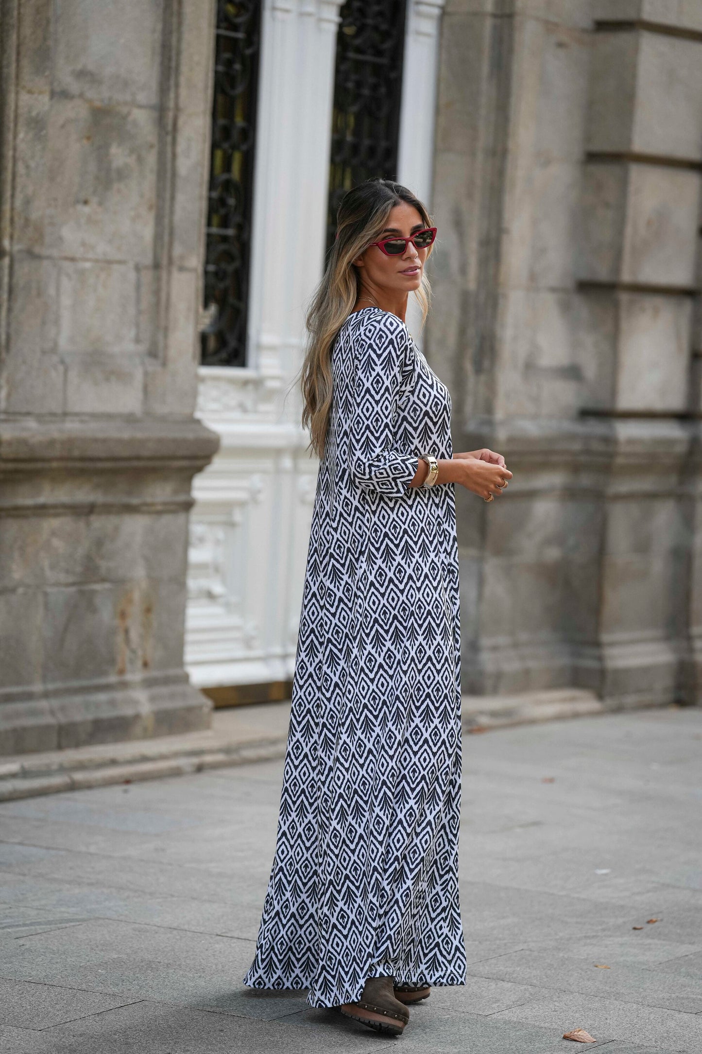 Long dress in printed knit