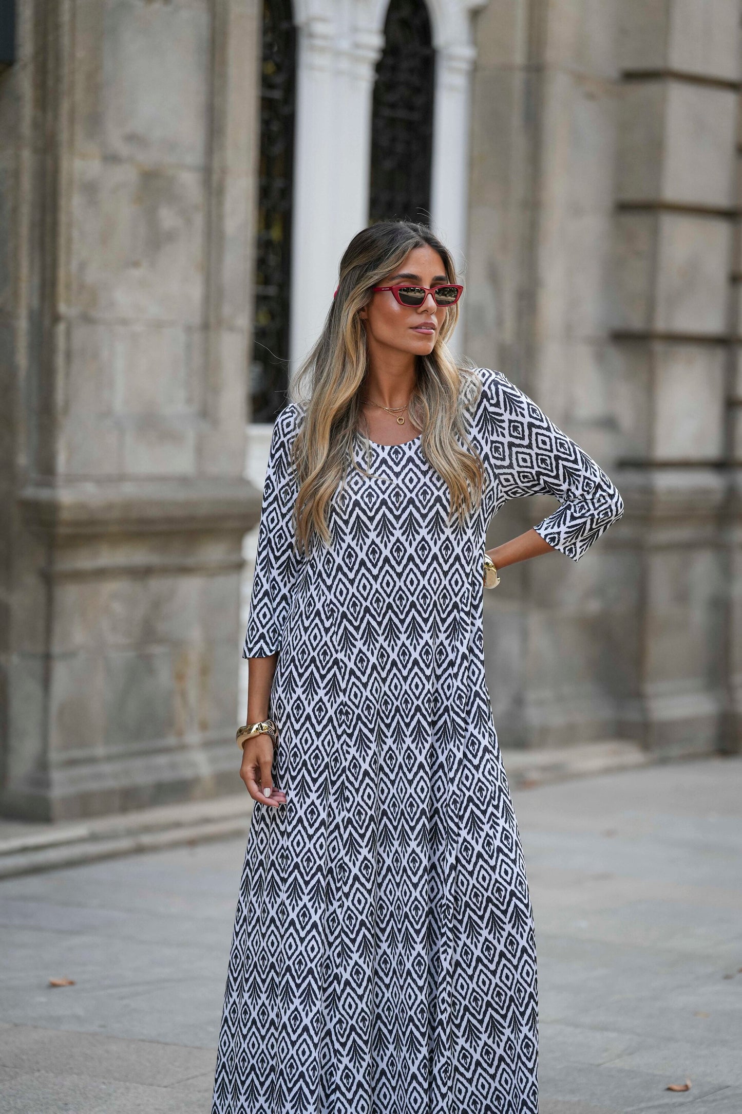 Long dress in printed knit