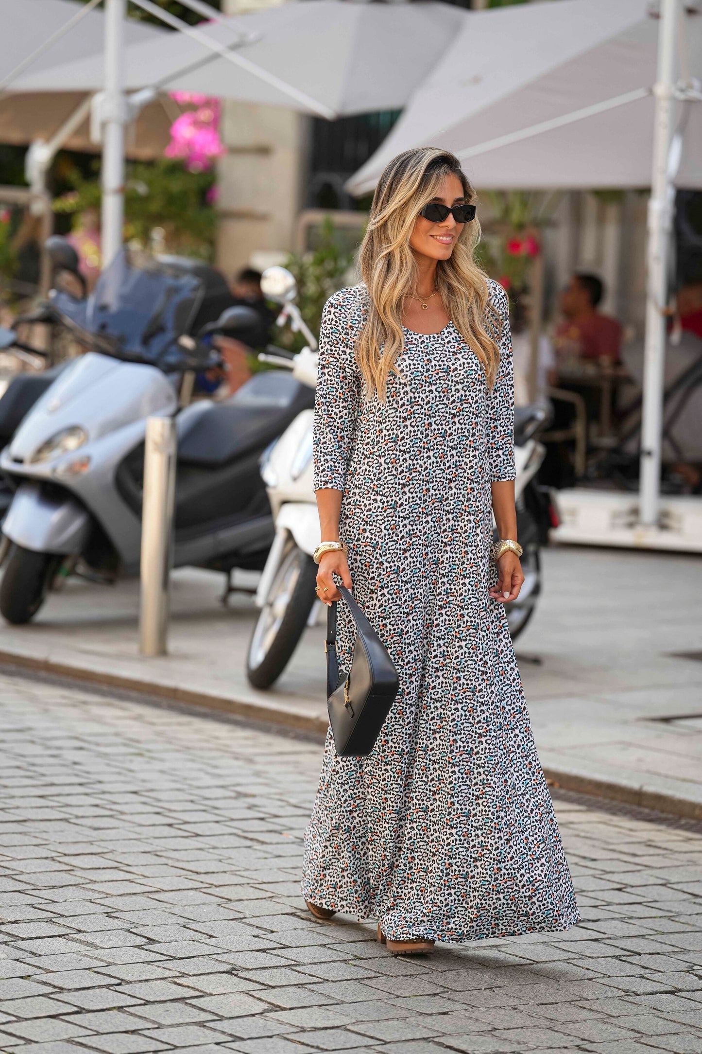 Long dress in printed knit